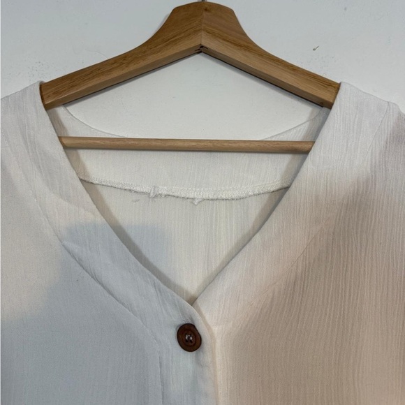 Ardene Cream V-Neck Button Front Top - Size L - Picture 4 of 7